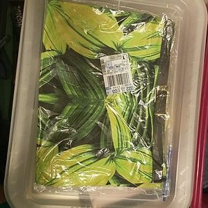 Pencil skirt with belt